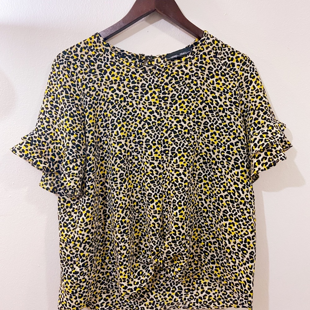 Hanna & Gracie Animal Print Top Size Large
